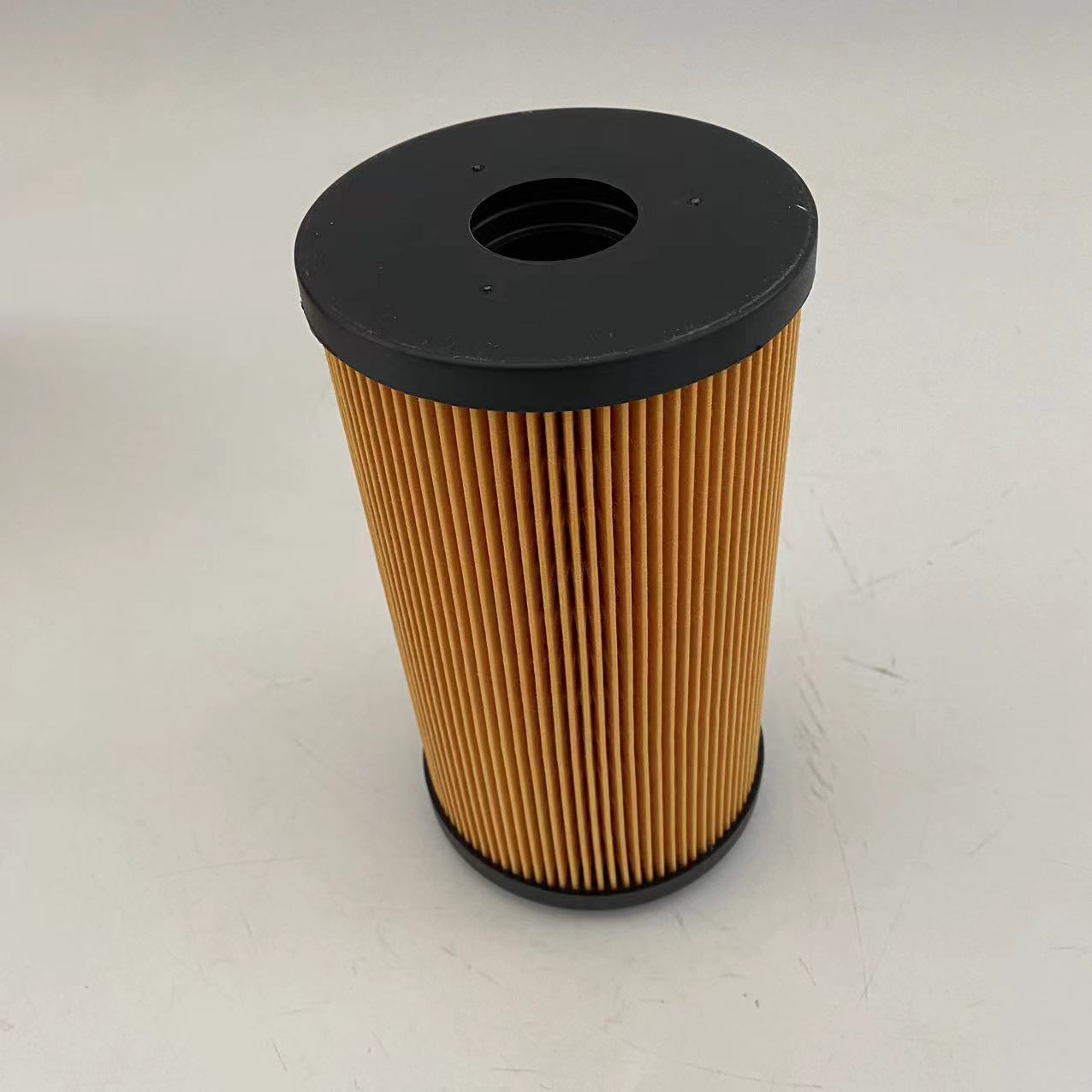 Yağ filtrləri 15204 9Z00c